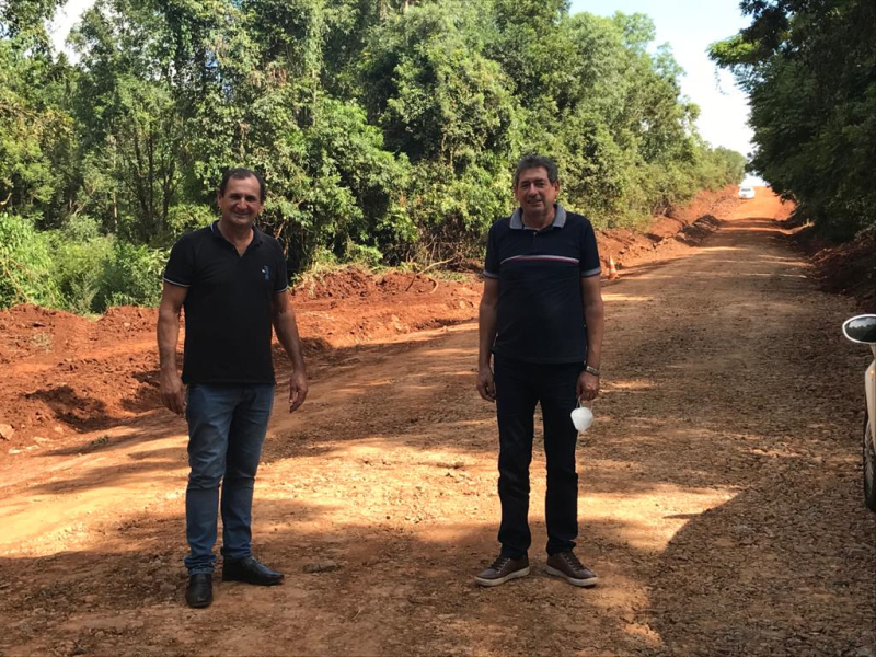  RUBEN E TABORDA VISTORIARAM OBRAS